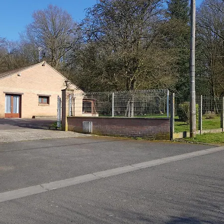A L'orée De La Forêt Phalempin